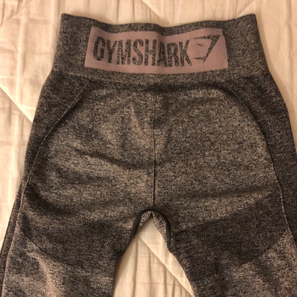 High waisted Grey Gymshark booty-lifting Leggings